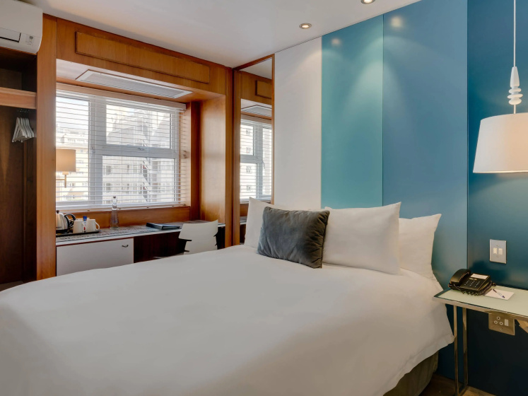 Protea Hotel by Marriott Cape Town Sea Point — отель с удобствами в Кейптауне