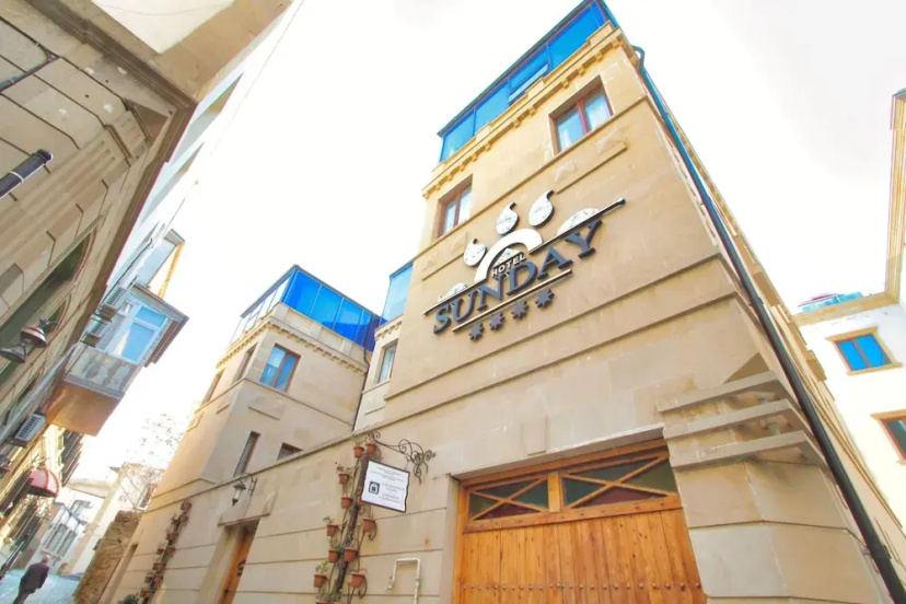 Sunday Palace Hotel — забронировать отель в Баку