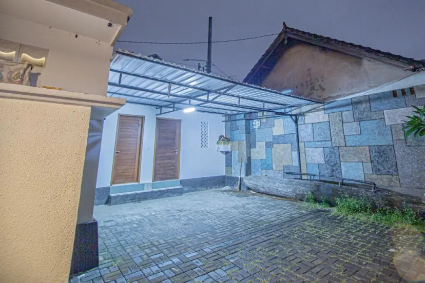 Villa Paradise Seminyak — отель с удобным расположением в Кута