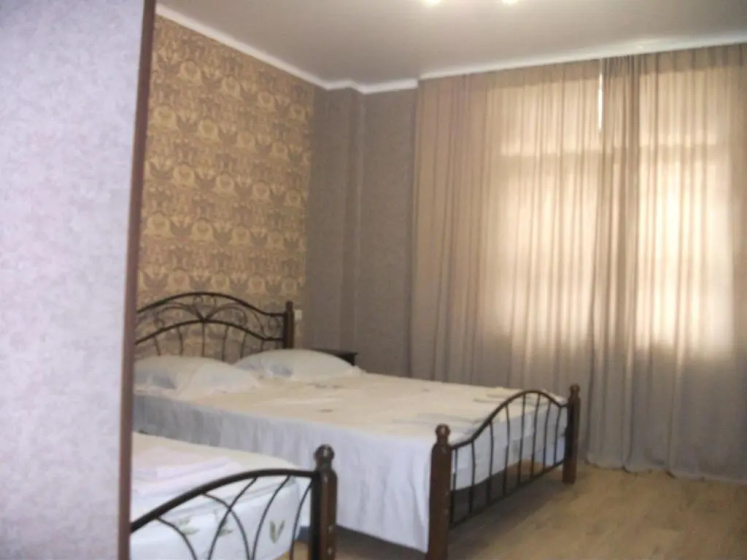 Guesthouse on Kabardinskaya 139a — отель с удобствами в Гагра