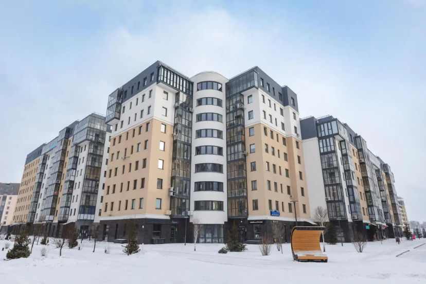 Пять звезд на Петра Ломако 10 — отель в Красноярске, Россия