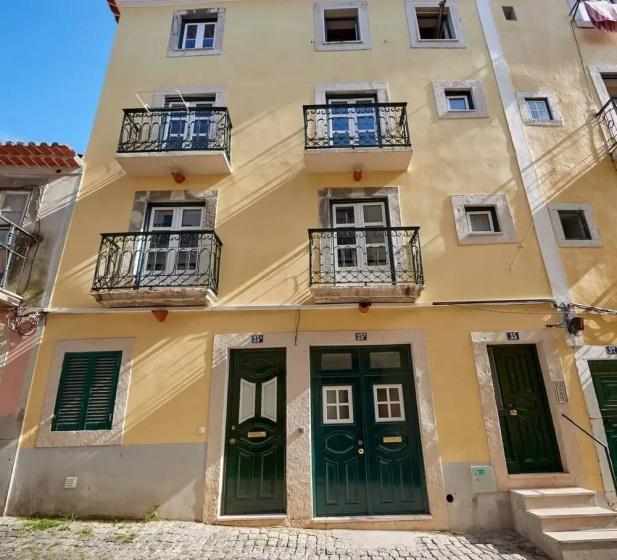 Charming Adamastor Lisbon — отель с удобствами в Лиссабоне