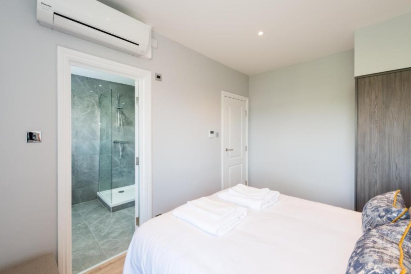 The Carlyle - Elegant Serviced Apartments — комфортный отель в Лондоне