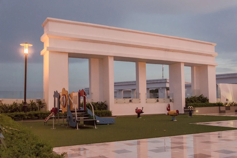 Blue Arch Suites Saigon Royal — отель в Хошимине, Вьетнам