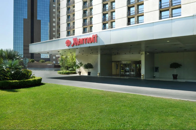 Lisbon Marriott Hotel — комфортный отель в Лиссабоне