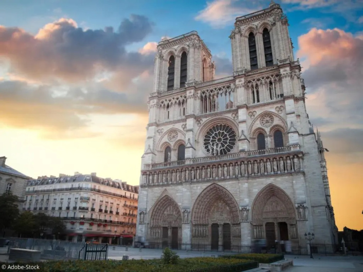 Luxury Suite Paris Republique — отель в Париже, Франция