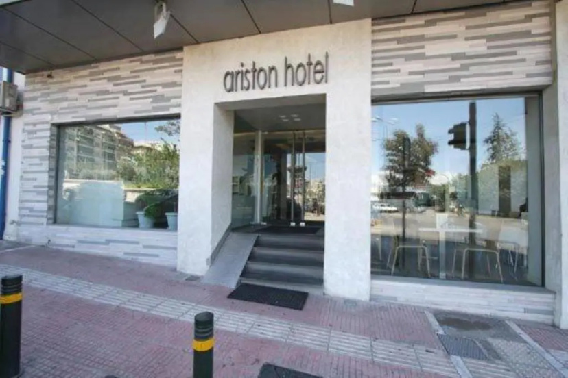 Ariston Hotel — отель в удобной локации в Афины