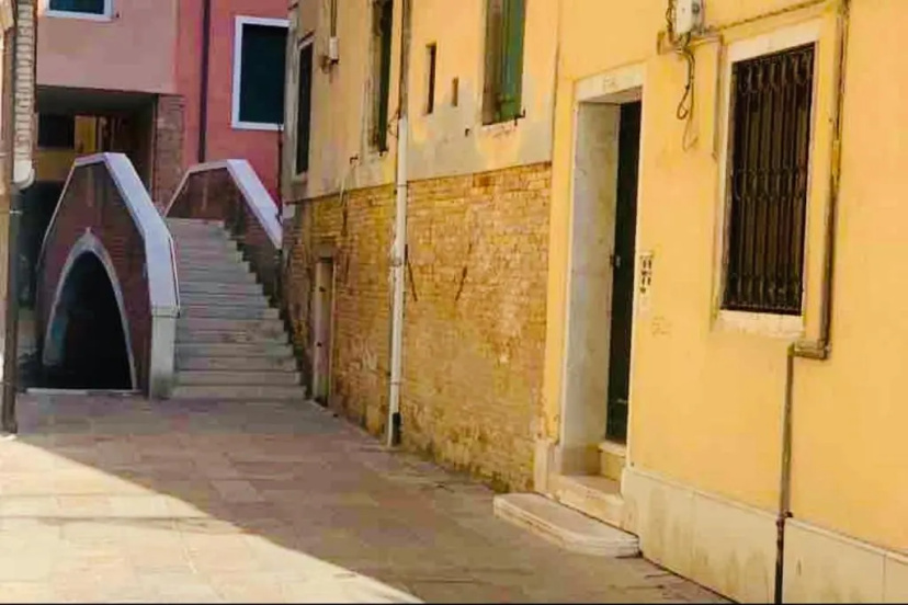 Dreaming Venice Apartment — отель с удобствами в Венеции