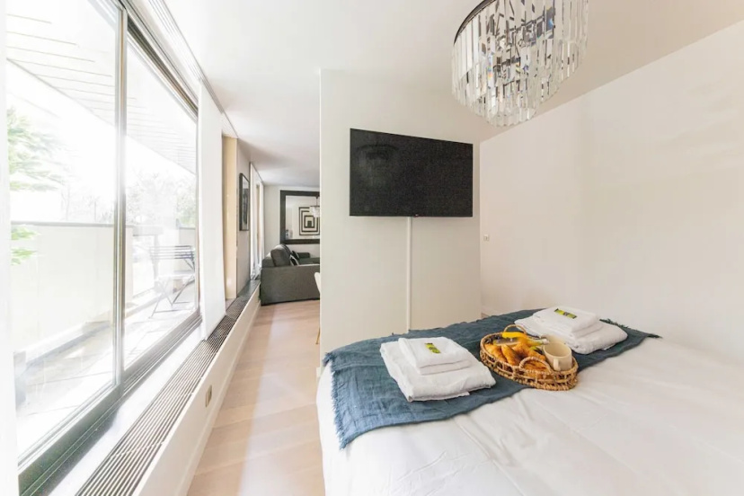 Cozy Apartment ac. Balcony - 1br/4p - Eiffel Tower — отзывы гостей и цены