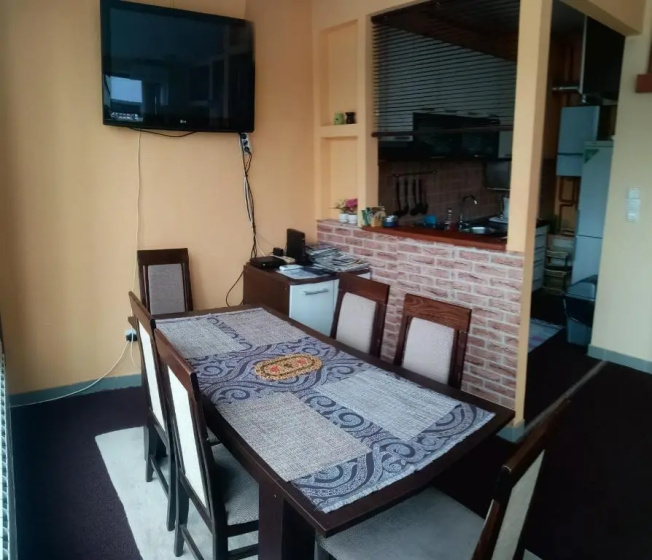 Apartment Center Drvenija — отель в Сараево, Босния и Герцеговина