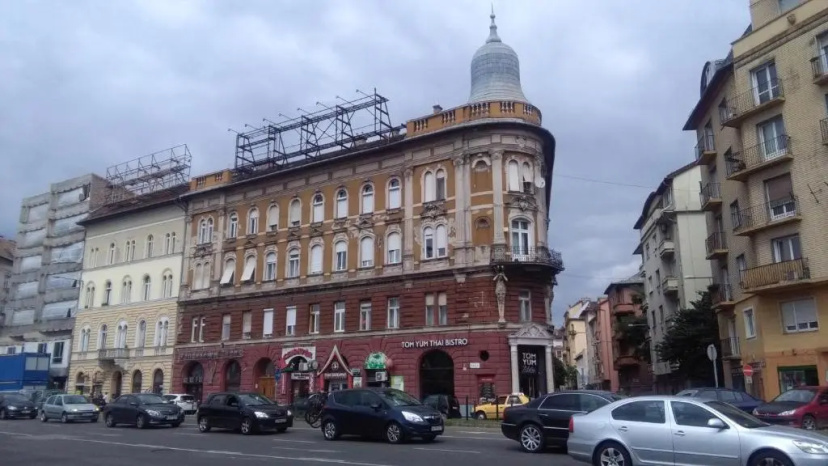Цены на Júlia Apartman. в Будапеште