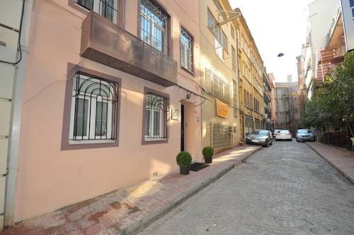 Finch Apartments — забронировать отель в Стамбуле