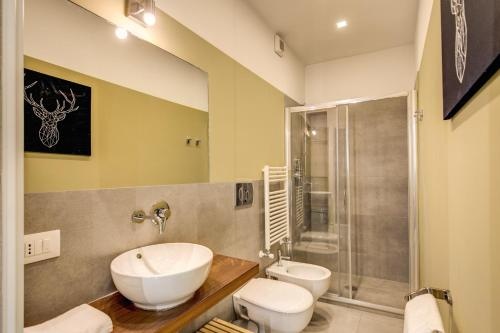 Nazionale Stylish Apartment — отель с удобным расположением в Риме