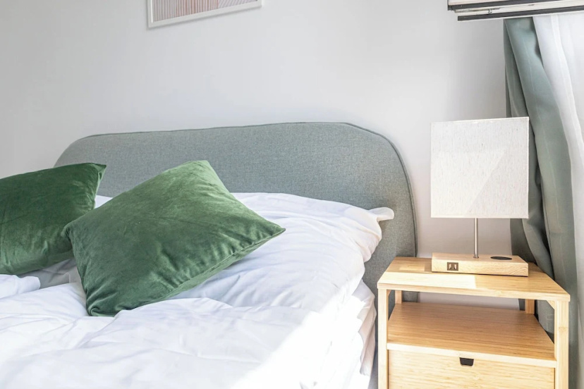 Elegant 2BR 1LR Modern Apt Donaustadt — отель с удобствами в вене