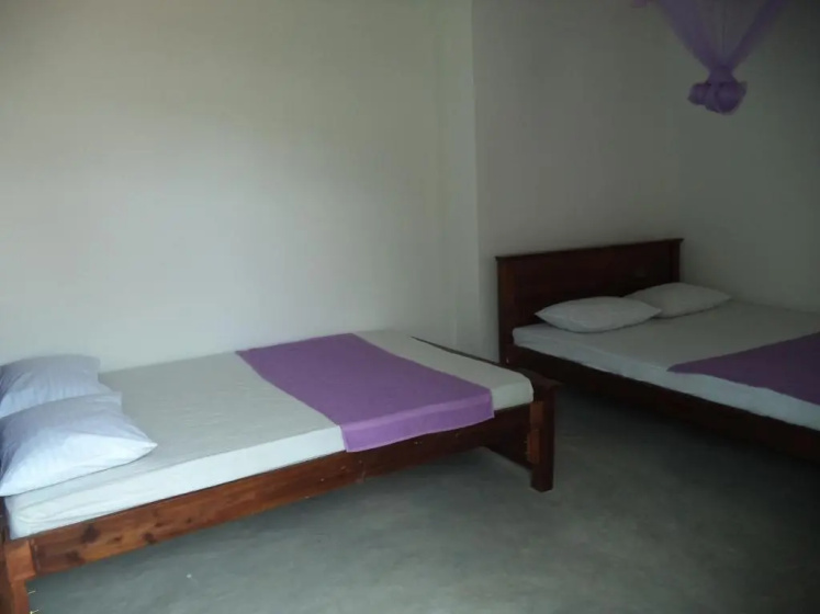 Цены на My Place Guest House в Унаватуна