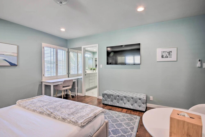 Quaint Studio in Los Angeles - Ideal Location — забронировать отель в Лос-Анджелесе