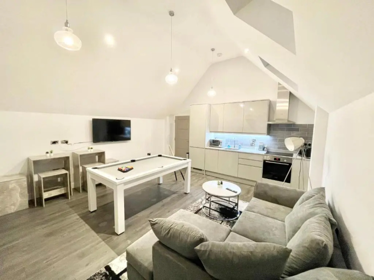 D  D Luxury Apartments — отзывы гостей и цены
