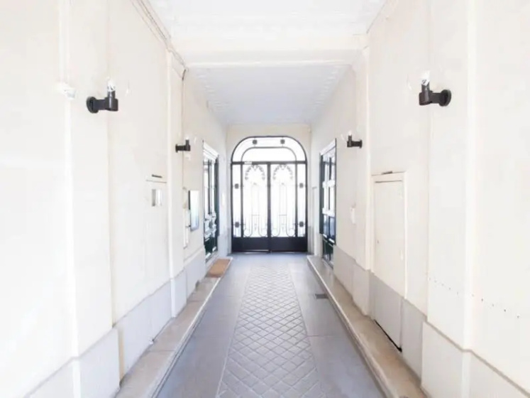 Luxembourg Assas Apartment — забронировать отель в Париже