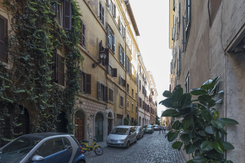 Fori Imperiali Elegant Apartment — забронировать отель в Риме