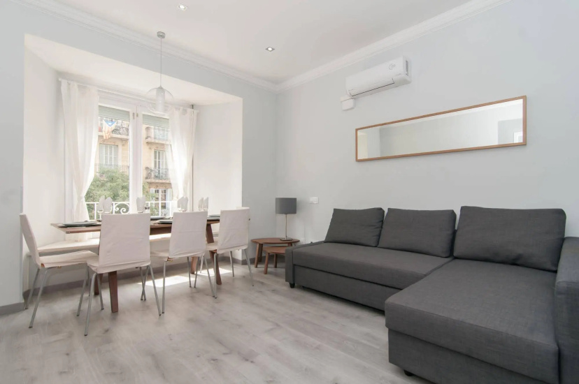 GO BCN Apartments Rosselló — отель с удобствами в Барселоне