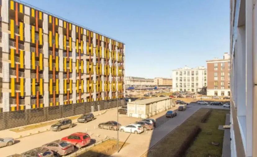 Достоевскинн на улице Кременчугская 9 корпус 2 — отель с удобствами в Санкт-Петербурге
