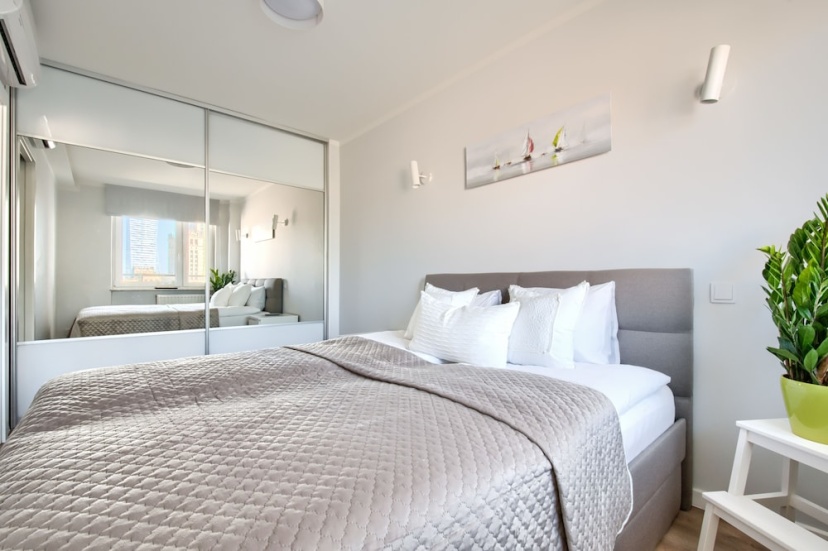 Zgoda by MKPL Apartments — комфортный отель в Варшаве