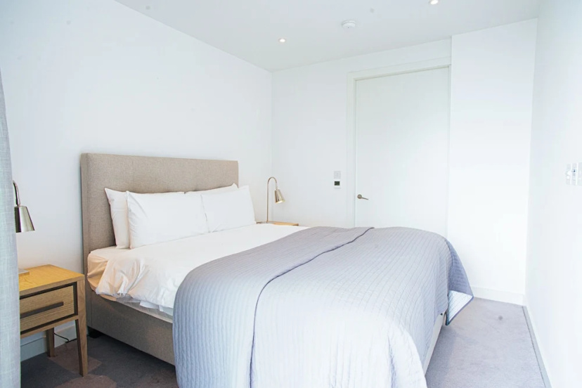 High Rise 1 Bedroom Apartment in Southbank — отель с удобным расположением в Лондоне