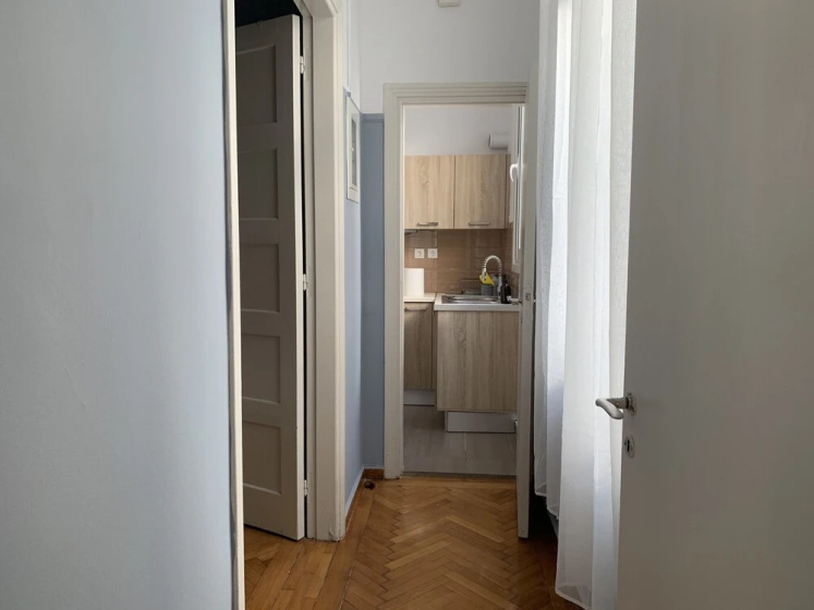 Downtown adorable apartment with Lycabettus view — забронировать отель в Афины