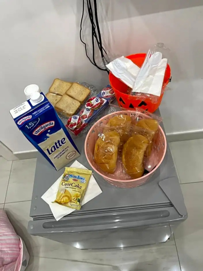 Цены на Vittoria room в Неаполе