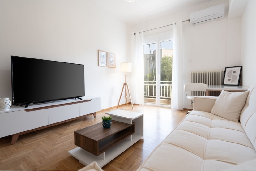 City Chic Apartment with Park View — отель с удобным расположением в Афины