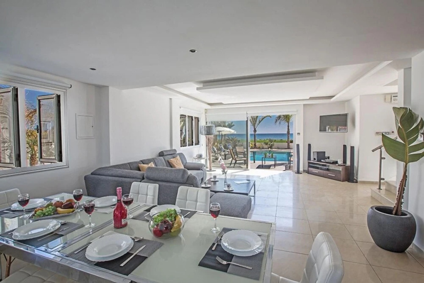 Villa Lenia AQ SV9 — отзывы гостей и цены