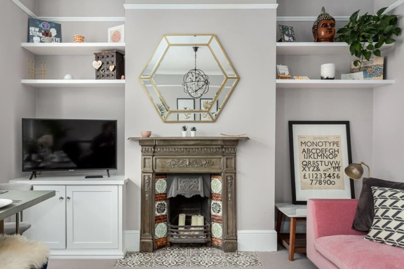 Chic 3BD Maisonette W/roof Terrace - Wandsworth! — забронировать отель в Лондоне