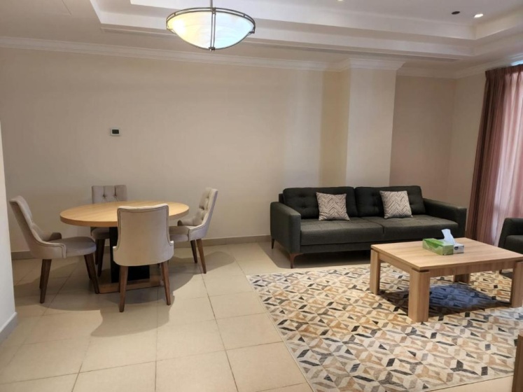 Lovely One Bedroom Apartment Porto Arabia, The Pearl Qatar — забронировать отель в дохе
