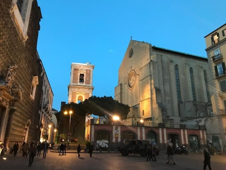 Palazzo Pignatelli — забронировать отель в Неаполе