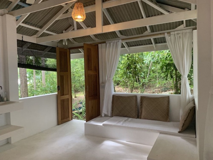 Coconut Beach Bungalows — отель в Ко Пханган, Таиланд