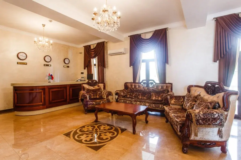 Inn Villa Victoria — отель в Гудаута, Абхазия