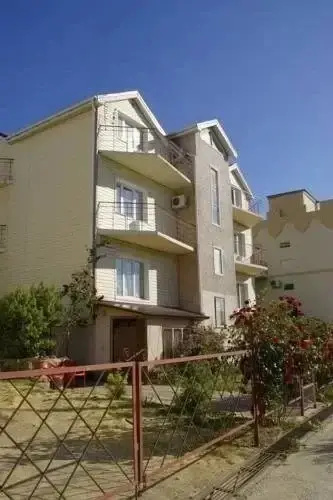 Guest House Alyonushka — отель в Сукко, Россия