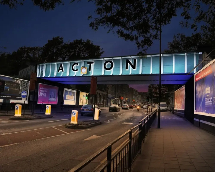 Studio Sleeps 1 Near Acton Park — комфортный отель в Лондоне