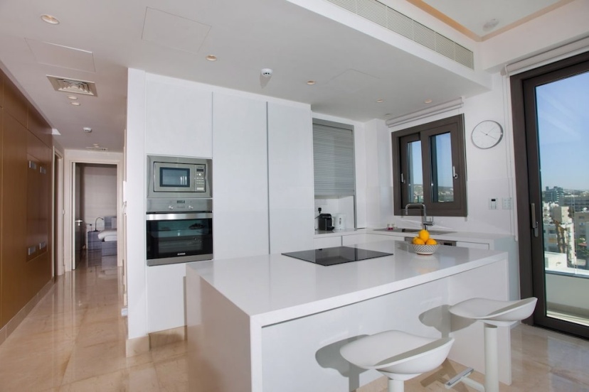 The Arc Ship Exclusive Apartment 3 — отель в Лимассол, Кипр