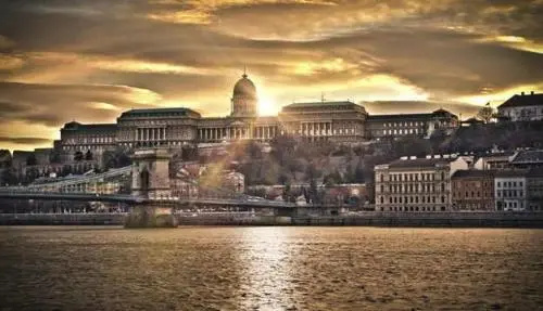 Цены на Budapest Luxury Apartments в Будапеште