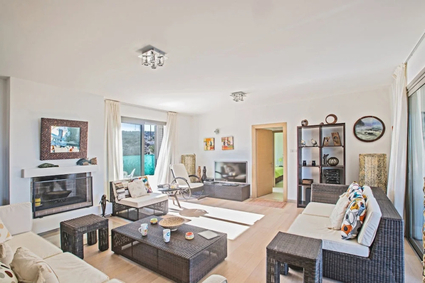Villa Agios 118 Platinum 3 — отель в Протарас, Кипр