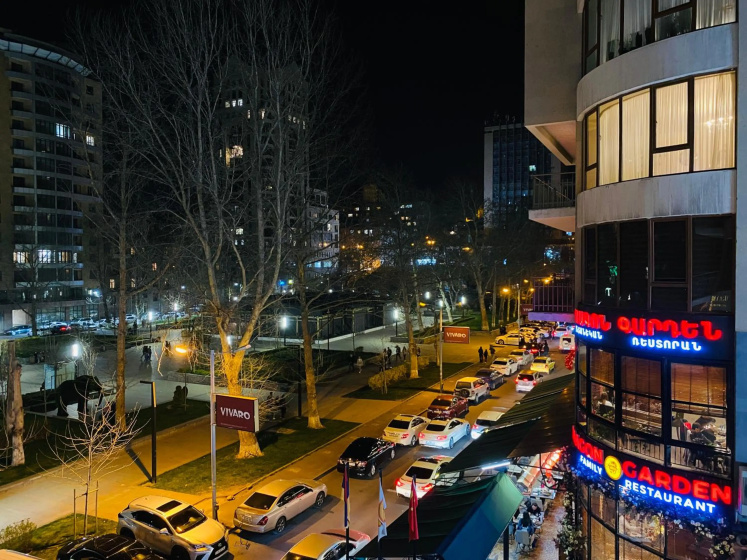 Aram street, 2 bedrooms LUXURY and UNIQUE apartment DI722 — забронировать отель в Ереван