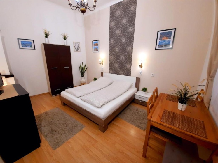 Central Gold Apartment 3 — отель в Будапеште, Венгрия