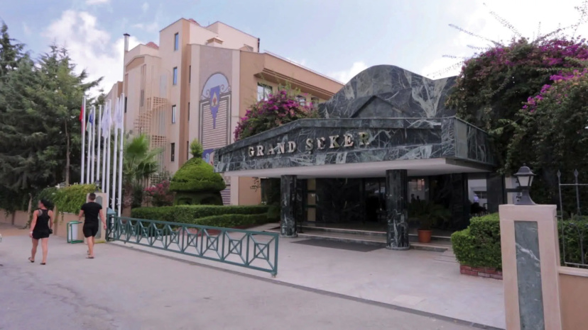 Сравните цены на Grand Seker Hotel - All Inclusive в Манавгат