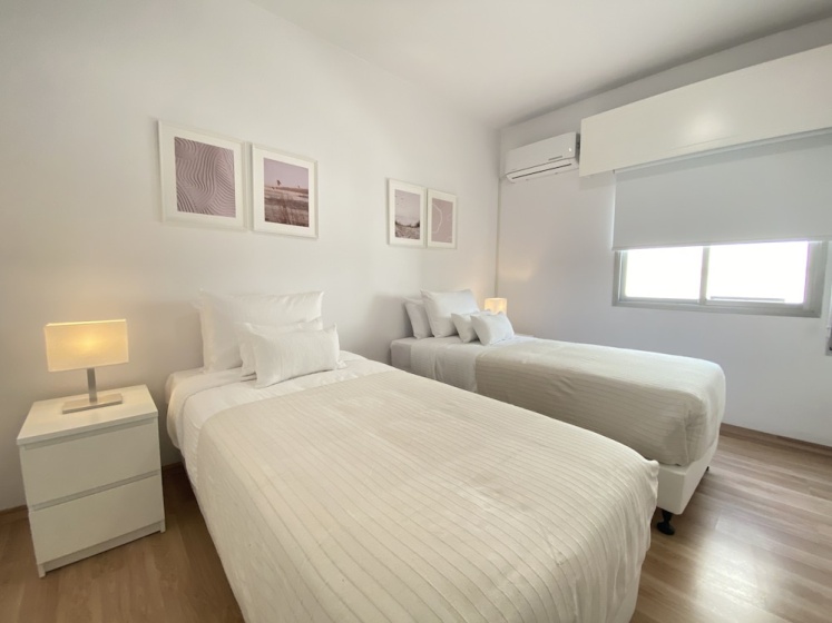Phaedrus Living Town Flat Stephania 302 — комфортный отель в Лимассол