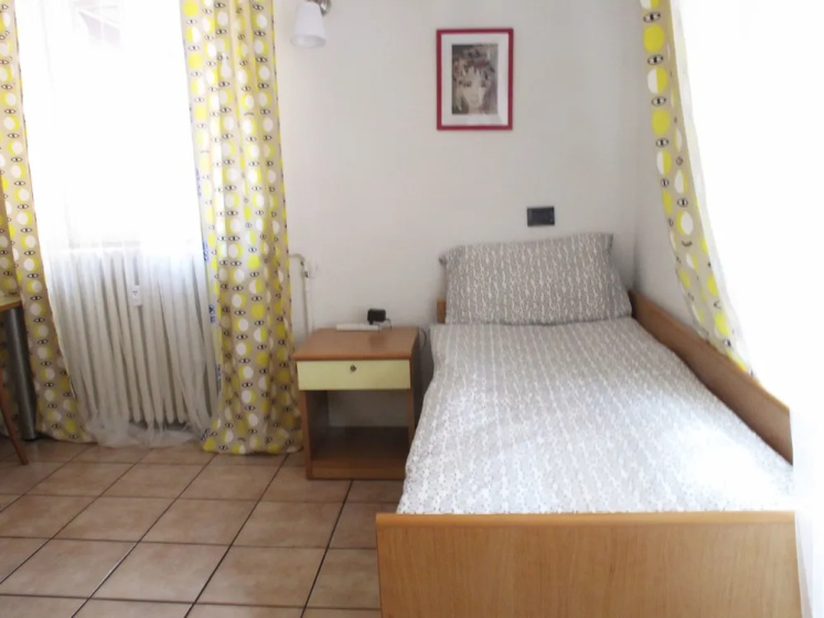 Lovely Studio Apartment — забронировать отель в Милане