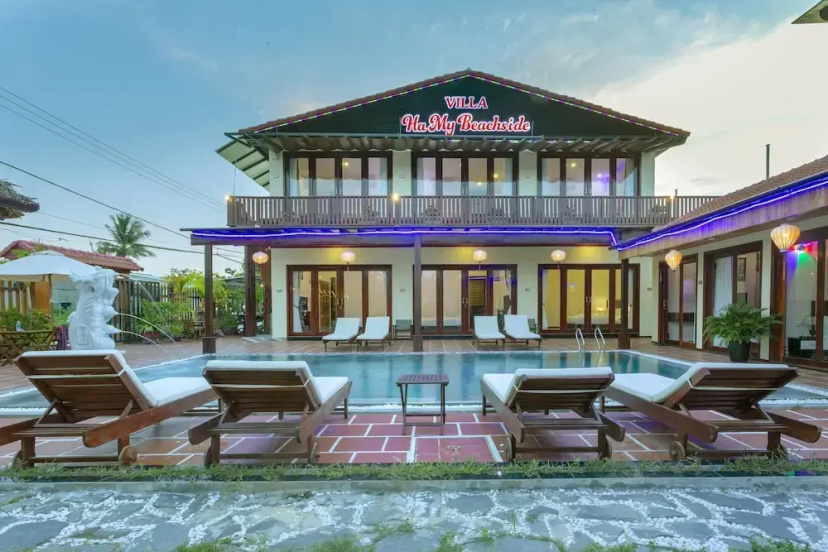 Ha My Beachside Villa Hoian — отель с удобным расположением в Дананге