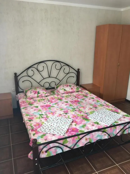 Guest house Kabardinskaya 121 — отель с удобствами в Гагра