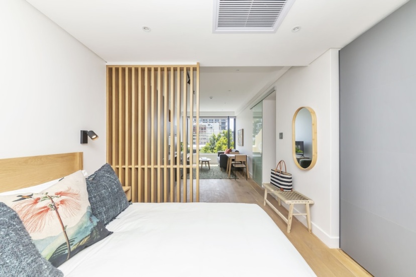 Comfortable Studio With City Views — отель с удобствами в Кейптауне