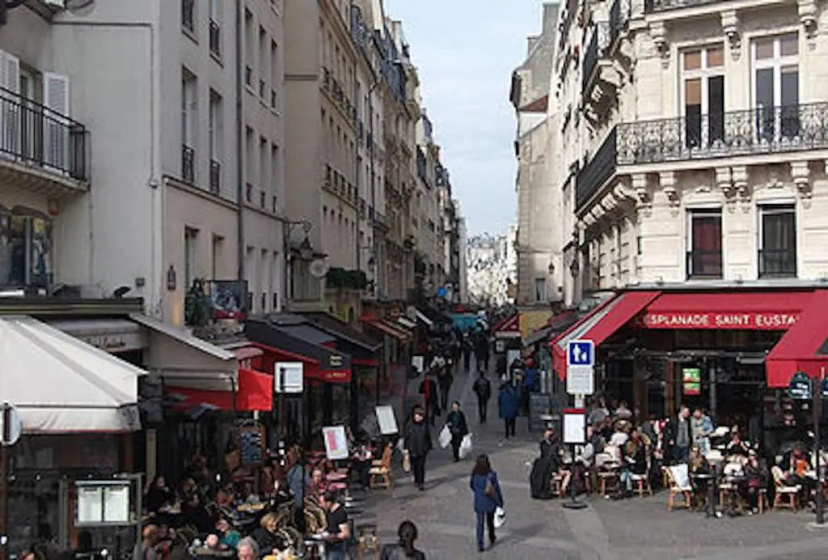 Paris Historic Marais Montorgueil — забронировать отель в Париже